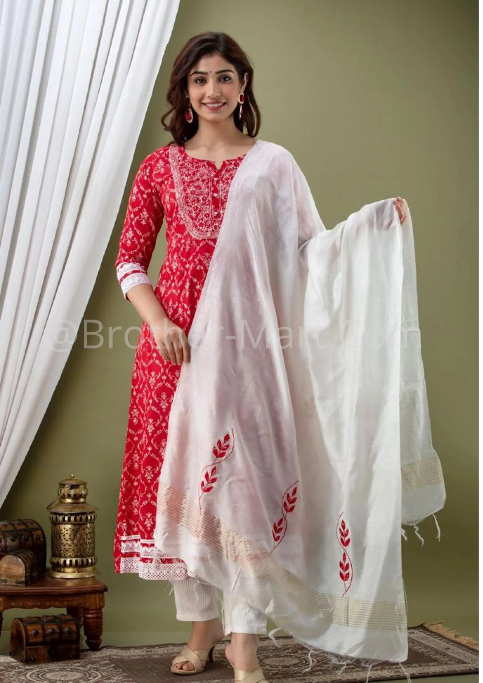 Embroidered Women Kurta Set