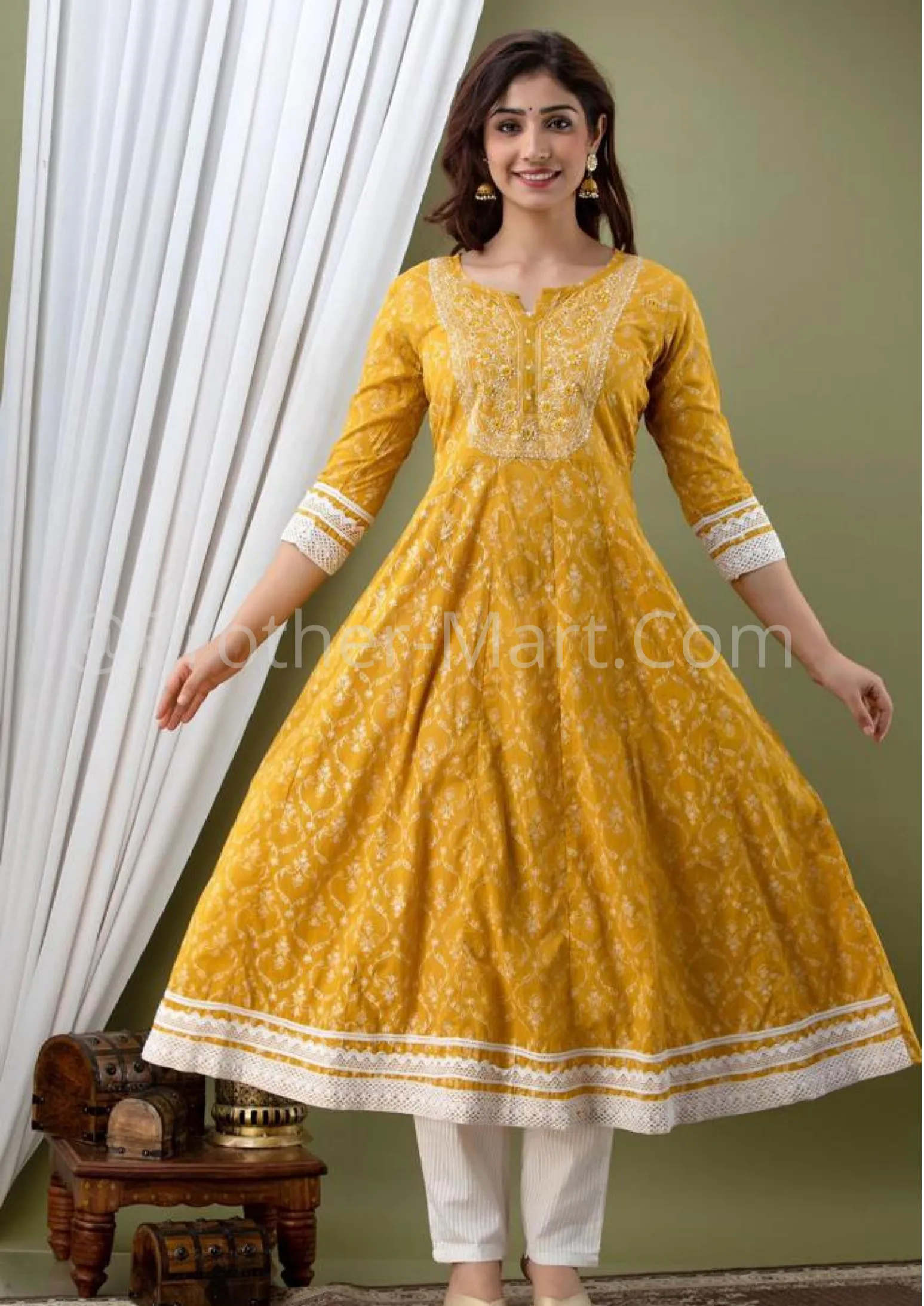 Embroidered Women Kurta Set