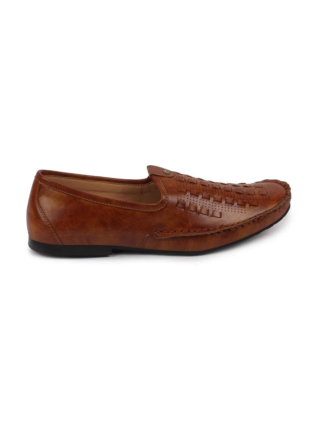 Men Ethnic Tan Stitched Juttis & Mojaris