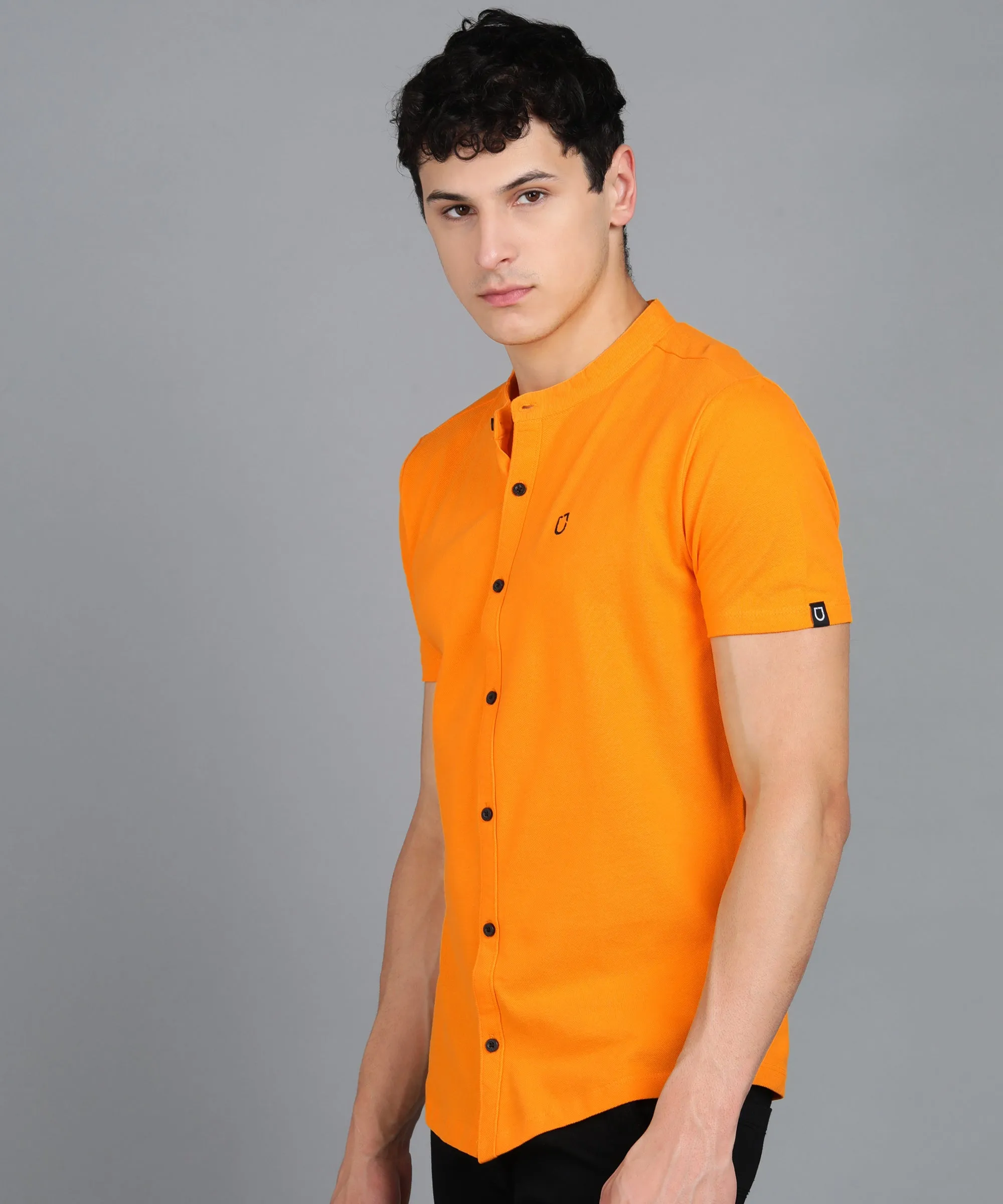 Men Yellow Slim Fit Solid Casual Shirt